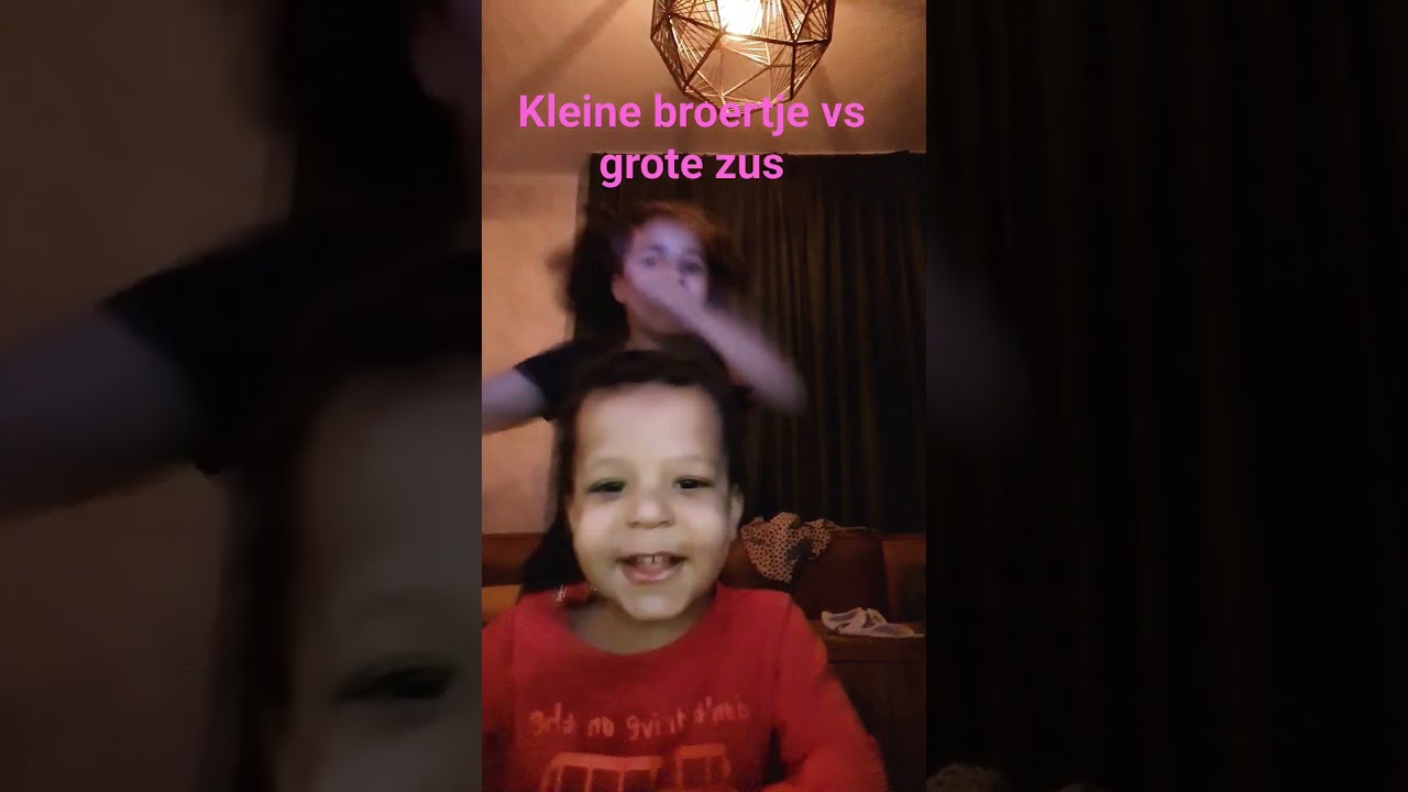 gelukkig ging mijn kleine broertje op deze video niet huilen 😅🤣