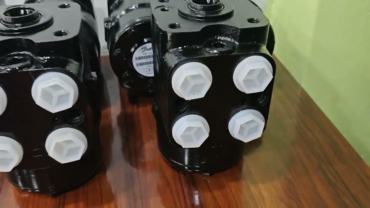 Jcb Steering Unit | Available on IndiaMART