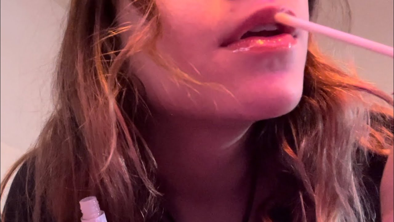 ASMR - Mouth sounds + Lip Gloss