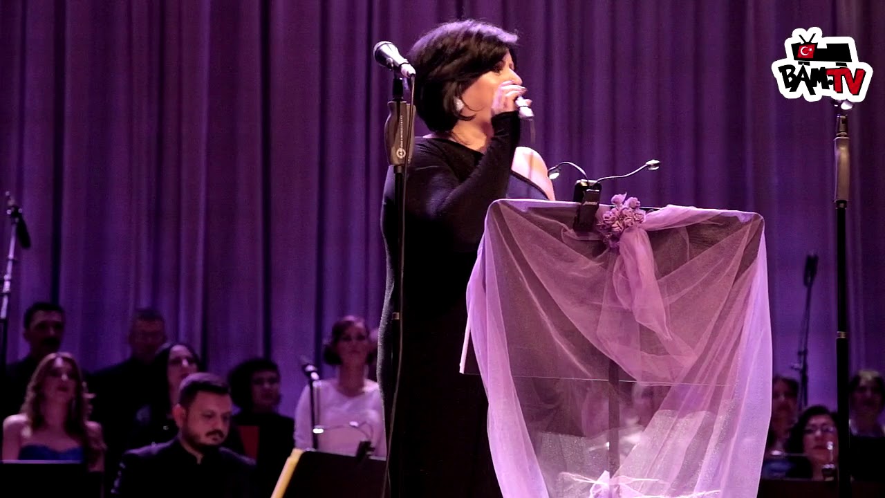 Leyla Kırıktaş - Aşk Çemberi ( B.T.Ç.M.T. konserinden) Berlin 2018
