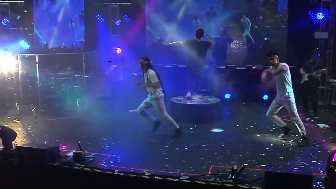 ATL - Todo Para M&iacute; (En vivo desde el Auditorio Blackberry)