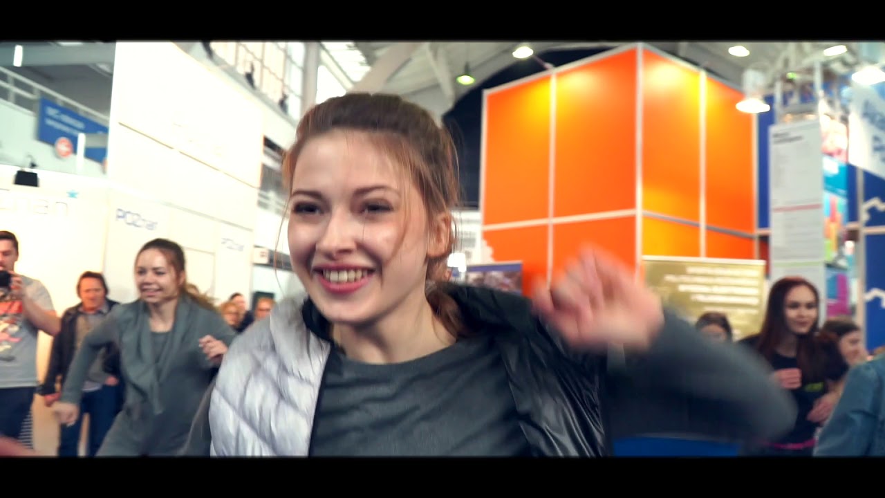 FOOTLOOSE / FLASHMOB / TEATR MUZYCZNY W POZNANIU