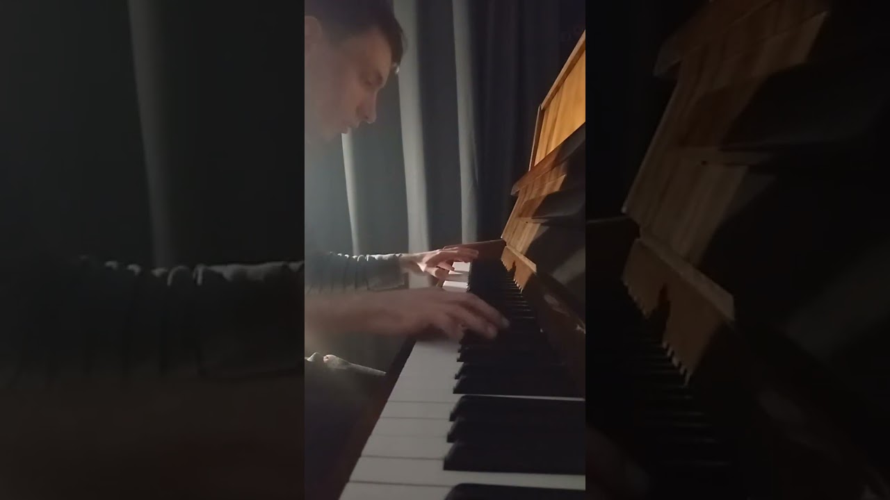 Alesso & Pendulum - FADE [Piano Cover]