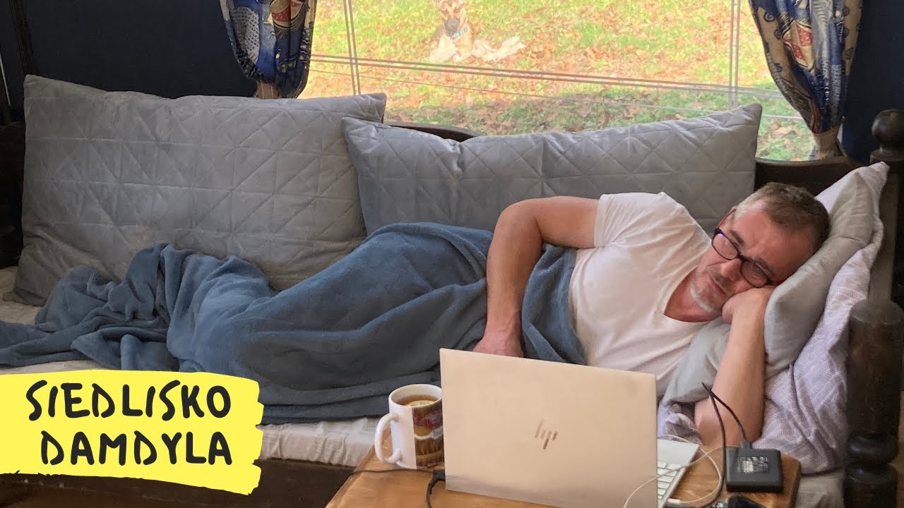 Siedlisko Damdyla cz. 36 Rozwalamy przybudówkę do obory, znajdujemy i sprzątamy sterty śmieci.