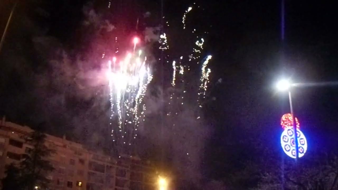MASCLETA NOCTURNA 15/03/24, FALLAS BURRIANA, DISPARA PIROTECNIA MARTI
