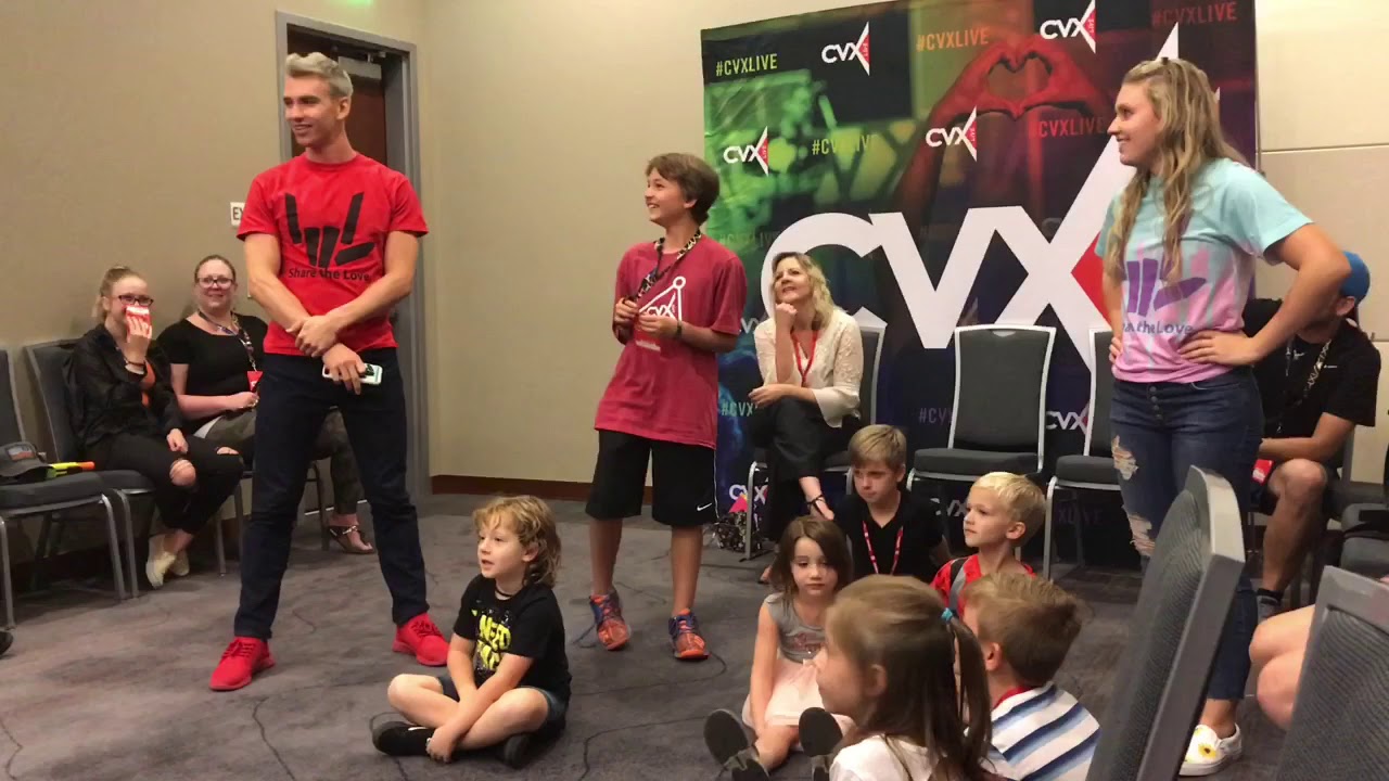 Stephen and Grace Sharer’s CVX Live 2018 Super Fan Experience