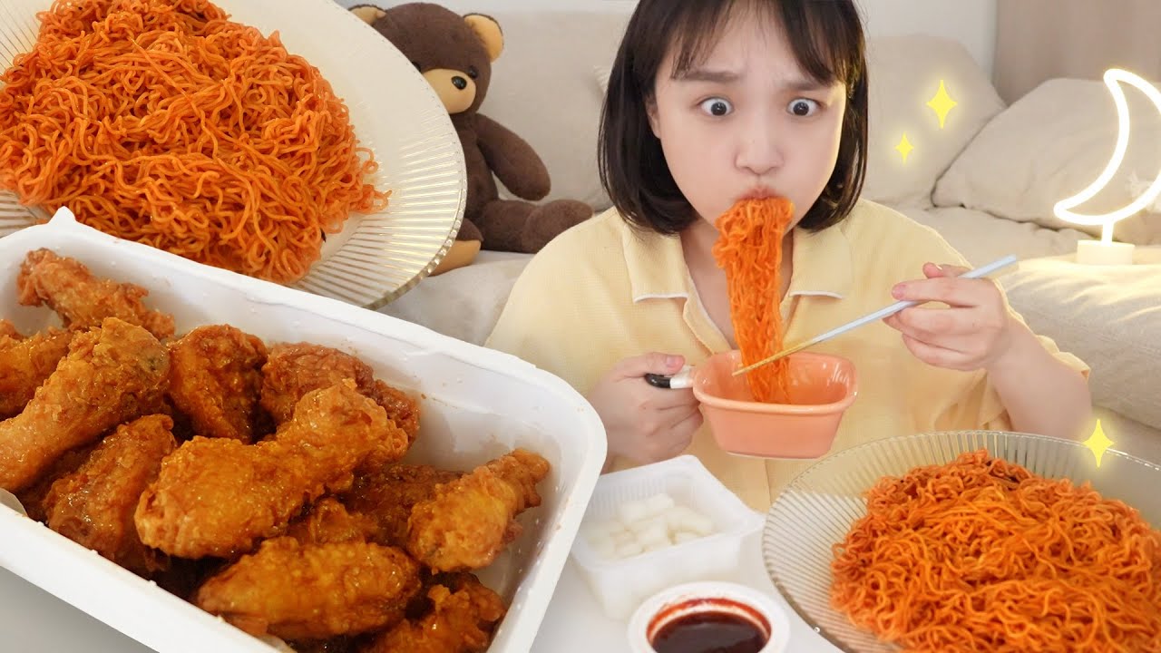 🌝✨ 아기가 잠든 사이에… 팔도비빔면 허니콤보 야식 먹방 [달밤의나도] 육퇴 후에 먹으니까 더 맛있어 REALSOUND MUKBANG | honey Chicken,Ramyeon:D