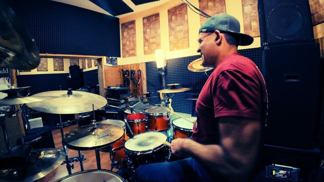 UNBOXING! VIC FIRTH'S American Classic 2B Drumsticks Value Pack