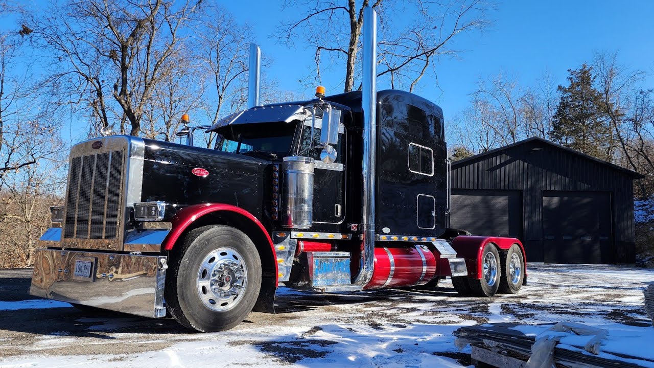 Легендарный американский тягач 1999 peterbilt 379.  Завершение реставрации.
