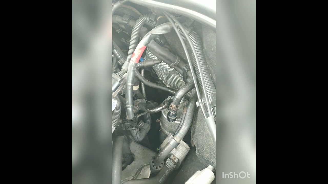 Замена топливного фильтра Volkswagen Touareg 2.5 tdi 2004 год