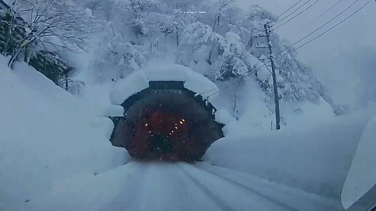【セレナ e-power C27】ecoモードでの雪道走行（新潟県津南 国道353号線 清津峡渓谷経由石打） in 20241229