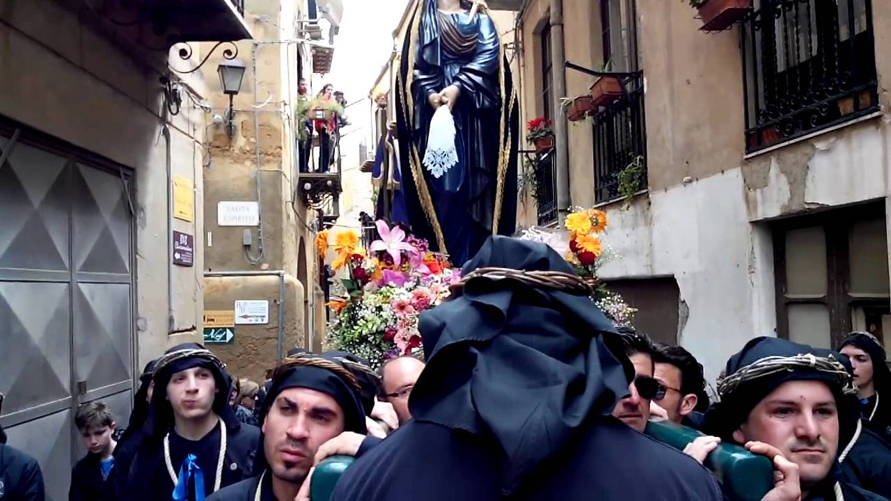 Processione Madonna Addolorata venerdì Santo 2015