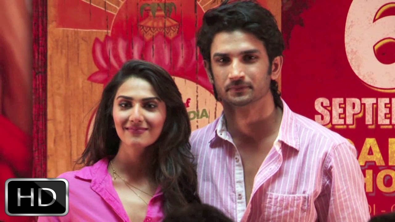 Sushant Singh Rajput-Vaani Kapoor Launch 'Gulabi' Song
