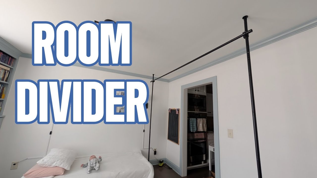 ROOM DIVIDER