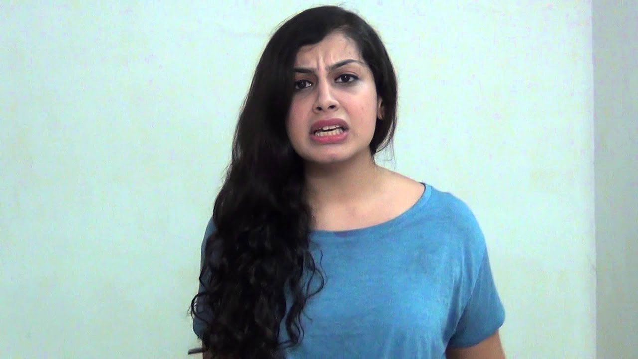 Sakshi as Naina