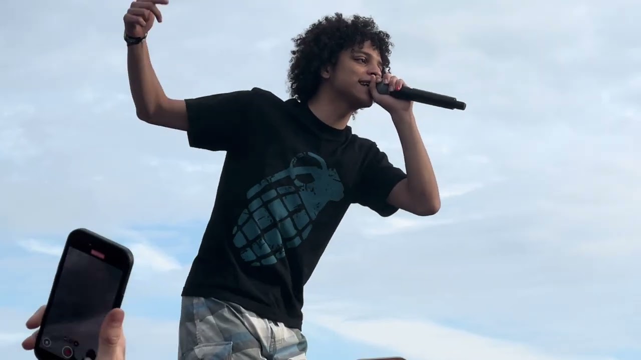 XAVIERSOBASED LIVE AT CLOUT FESTIVAL POLAND 