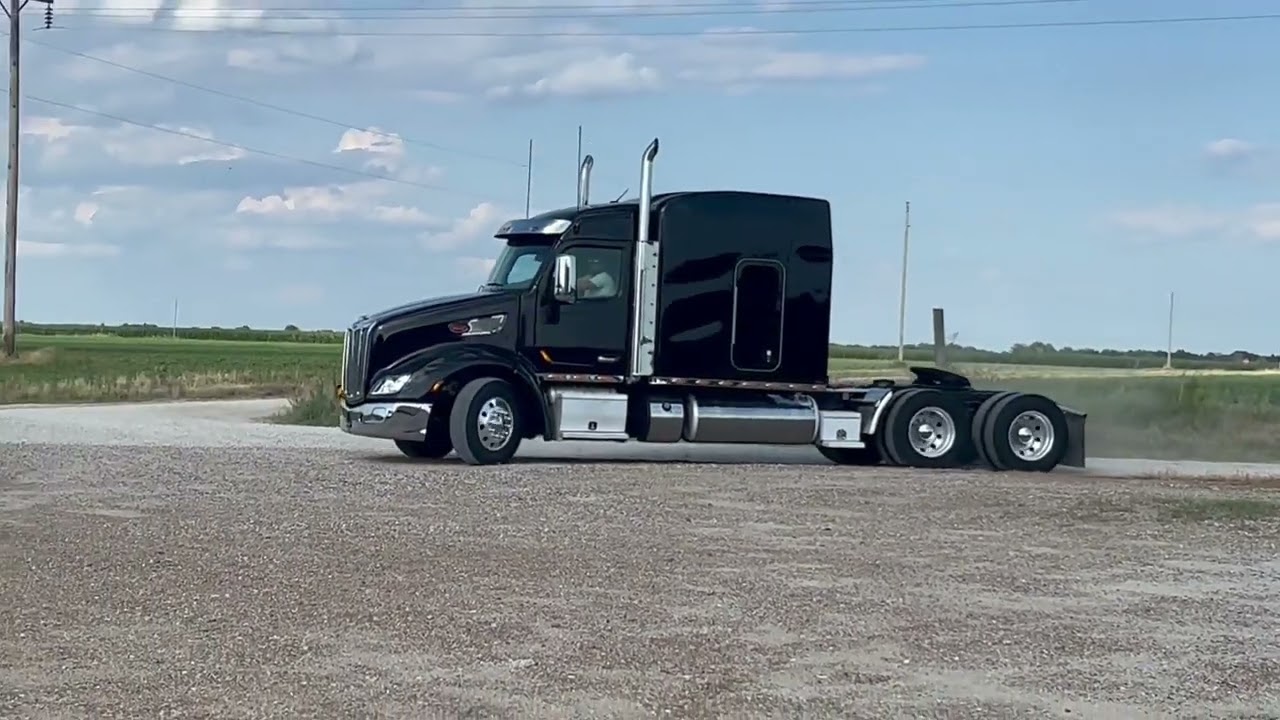 2018 PETERBILT 579 For Sale