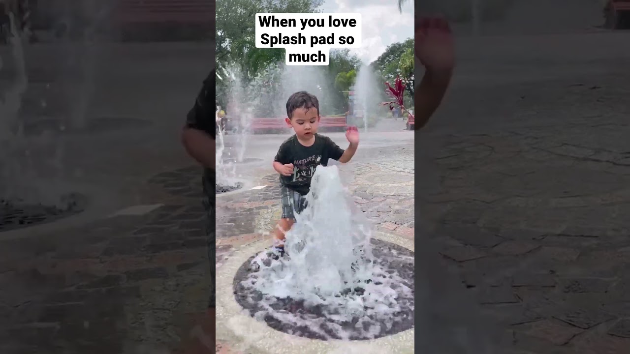 Splash Pad #splashpad  #waterpark #shortsvideo #toddler #shorts