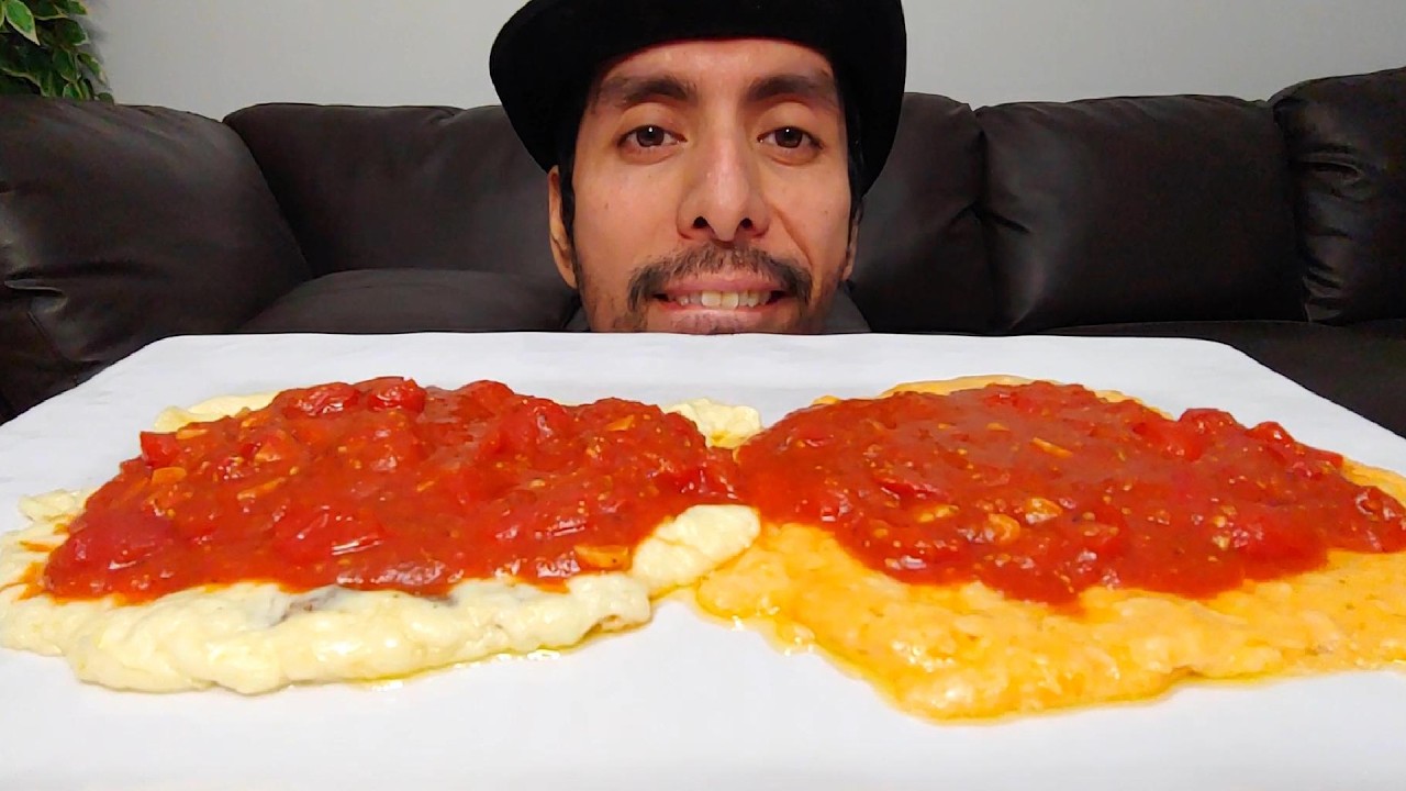 Шоу мукбанг с чистым сыром и томатным соусом