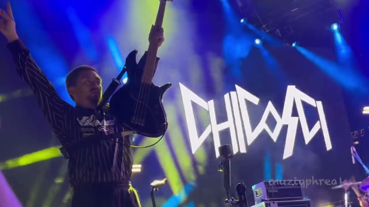 Diamond Shotgun & Vampire Social Club - Chicosci (Baybeats 2035) 251031