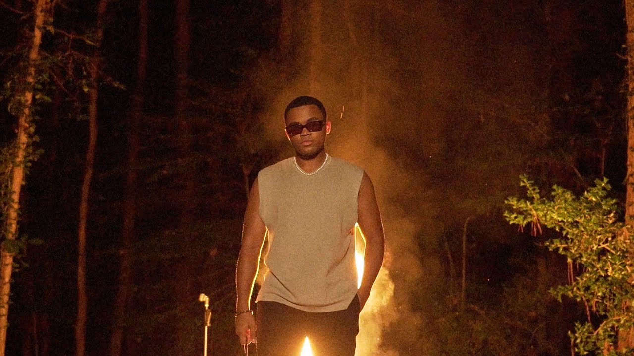 in the dark (acoustic video) - Chosen Jacobs