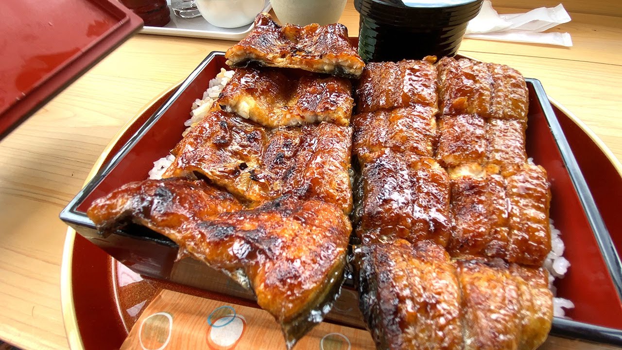 【炭焼きうなぎ】おいしさにこだわり清流のほとりに開店！美人女将がさばき熟練のご主人が焼く極上うなぎ「横輪おりおり」