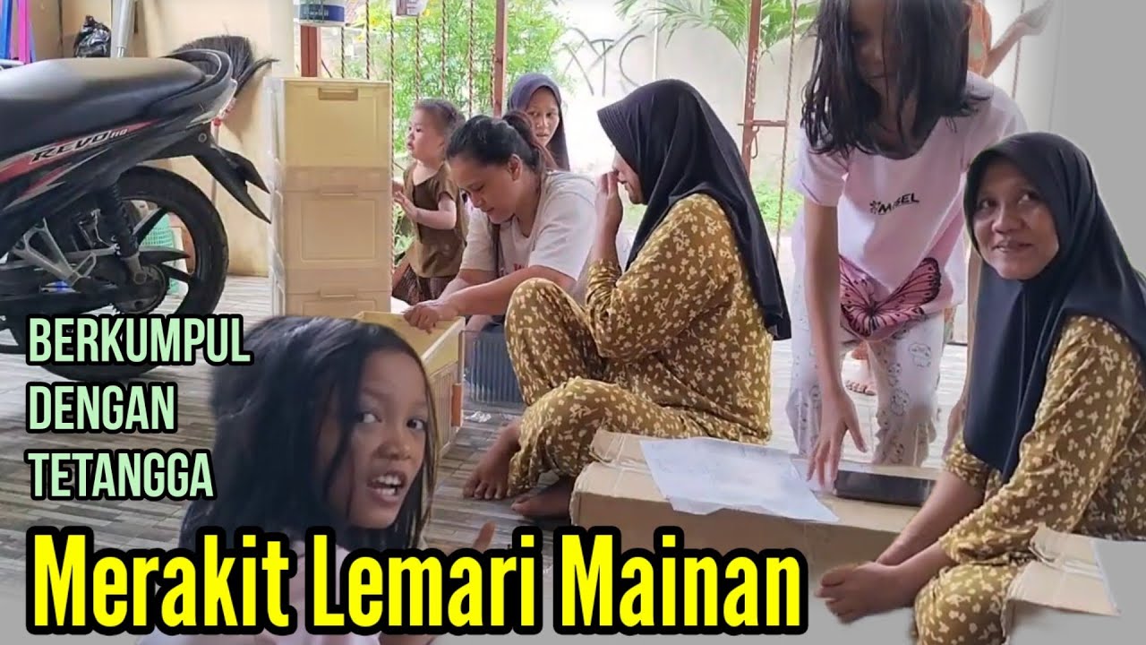 Mamah Perum: Merakit Lemari Mainan Bersama Tetangga #diarymamah #mainan 