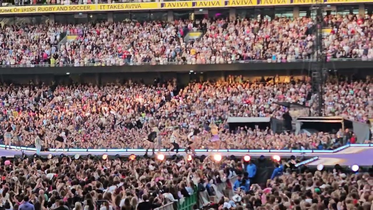 Taylor Swift - Shake It Off - Aviva Stadium, Dublin
