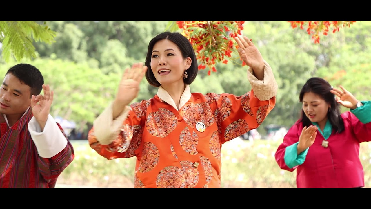 113th National Day~ tribute dance~ quendeen and Tshering