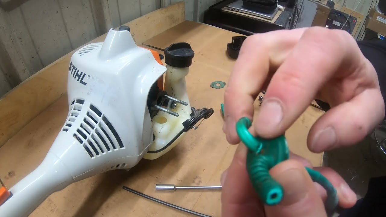 Новый бензопровод для триммера Stihl FS38.