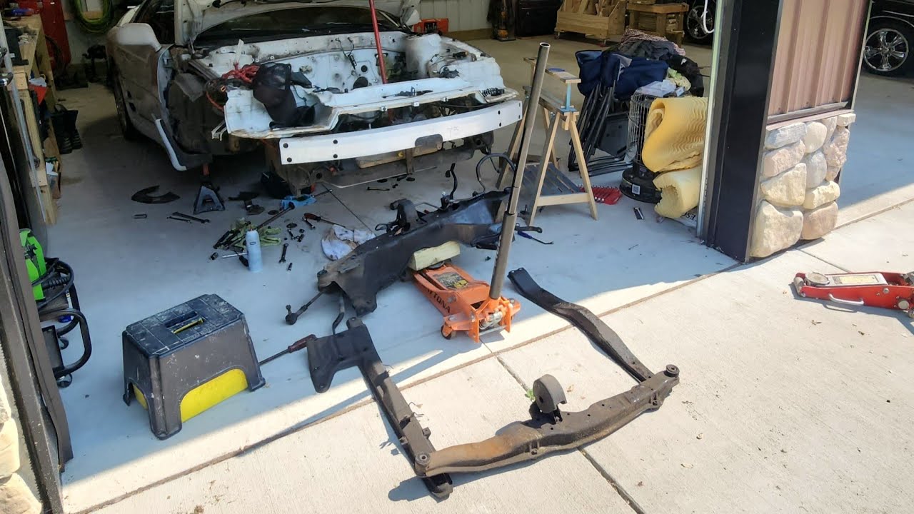 1998 Mitsubishi 3000gt VR4 Build Ep. 5 (Removing & Restoring Front Subframe)