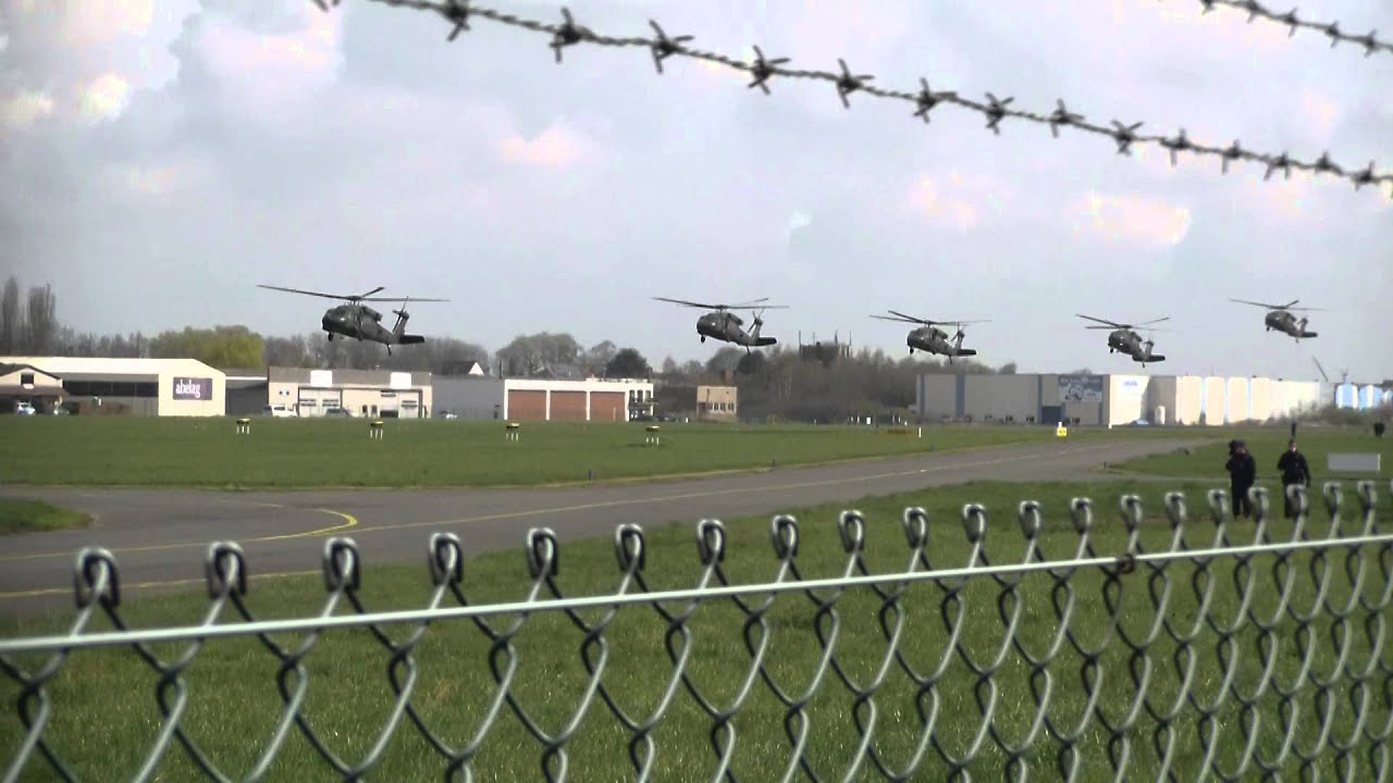 Landing Marine One and Blackhawks @ Wevelgem Airport