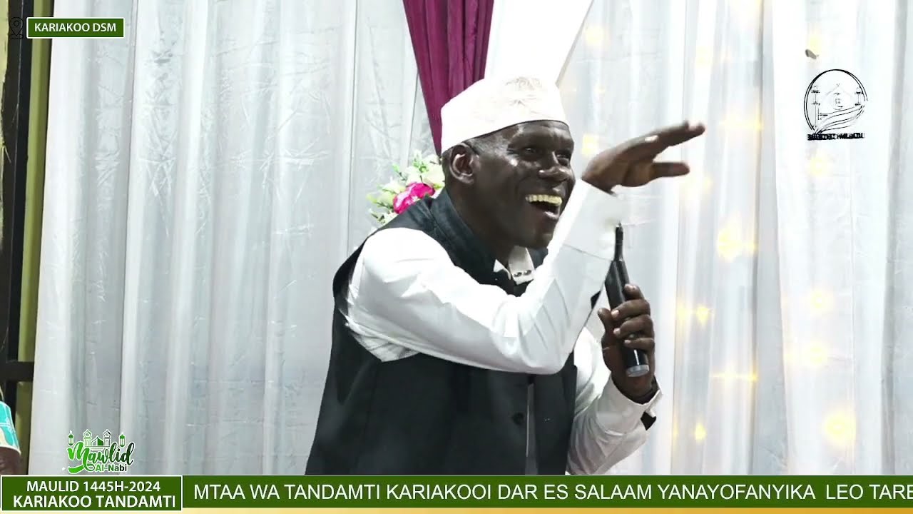 TAZAMA MC CHANG'WALU ALIVYOMTISHIA MTU KUMROGA BAADA YA KUFANYA VURUGU SHEIKH AKIZUNGUMZA