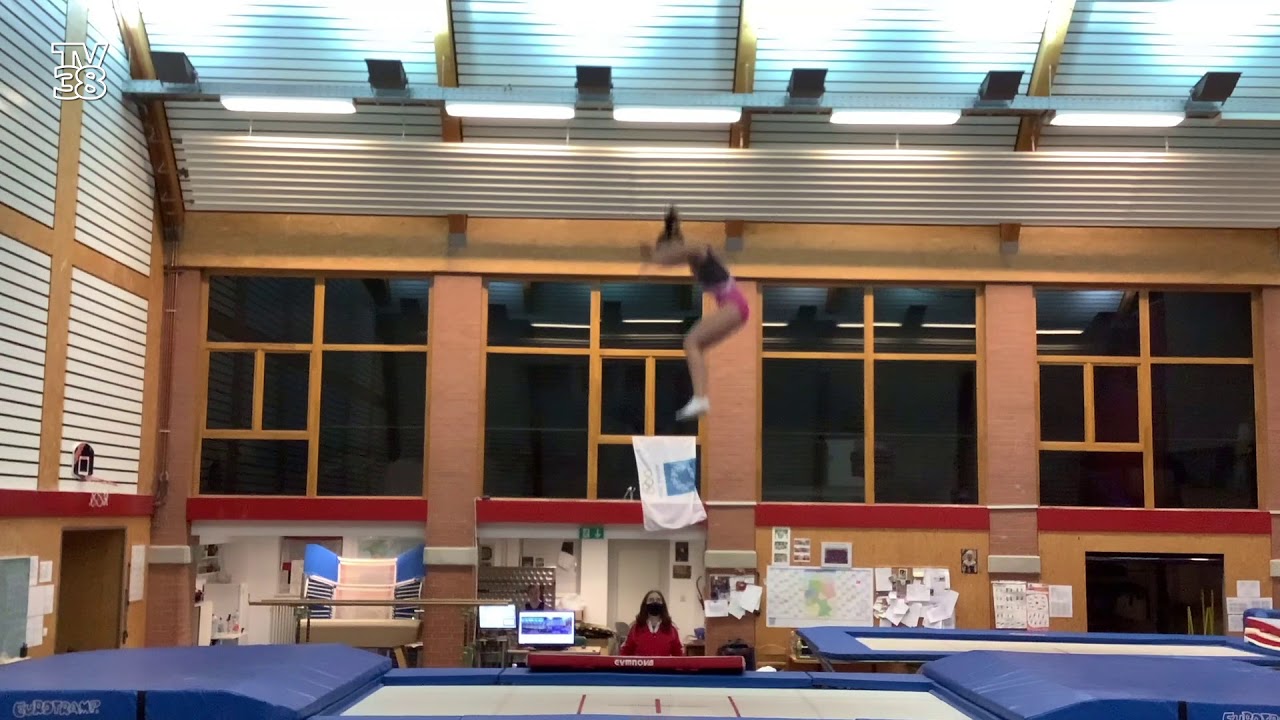 Trampolinturnerinnen mit internationalem Erfolg
