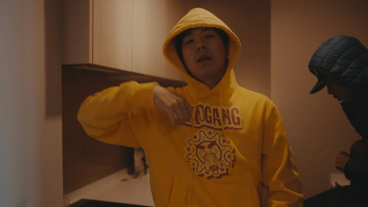XWALLY - Bling Bling (Ft. ApeFredda) (Official Video)