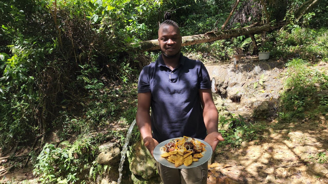 Am Back From my mini vacation | Hot Escovitch fish | fry plantain wow extremely tasty 😋 