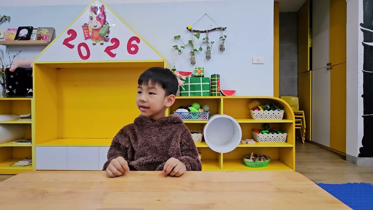 Orange 4 - Unit 1 - Daniel