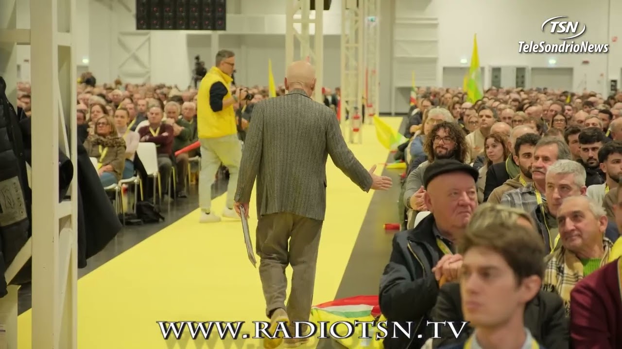 Milano, protesta degli agricoltori: &ldquo;Basta inganni alimentari !&rdquo;