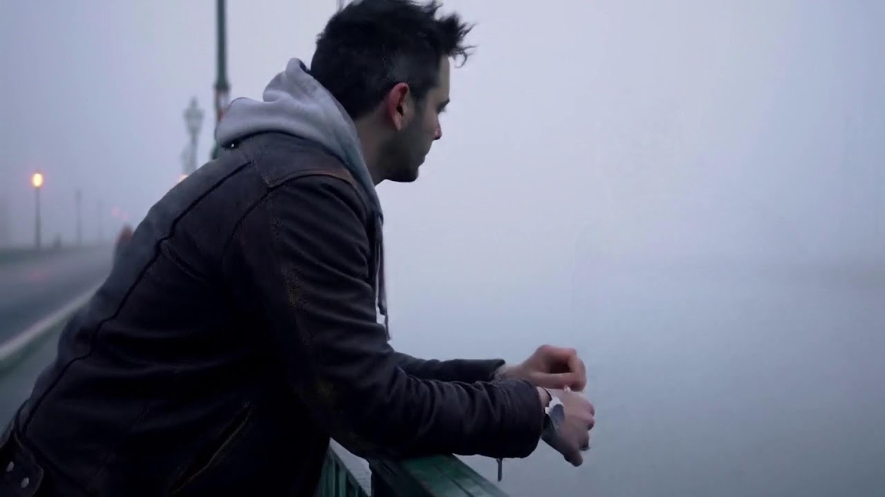 Existential 2000s Alt: Late-Night Playlist from a Digital Ghost Portal (inspired by Radiohead)