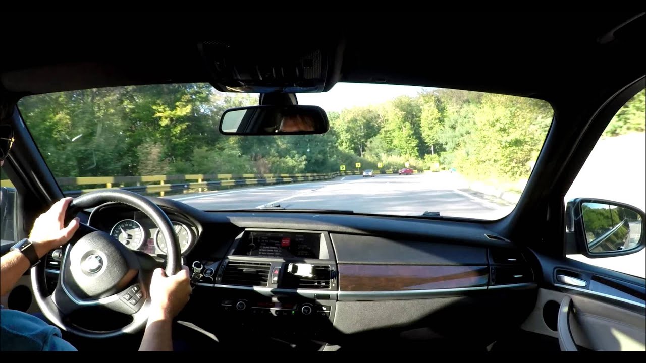 BMW X5 E70 - 40d - Hill Climb - Test Drive