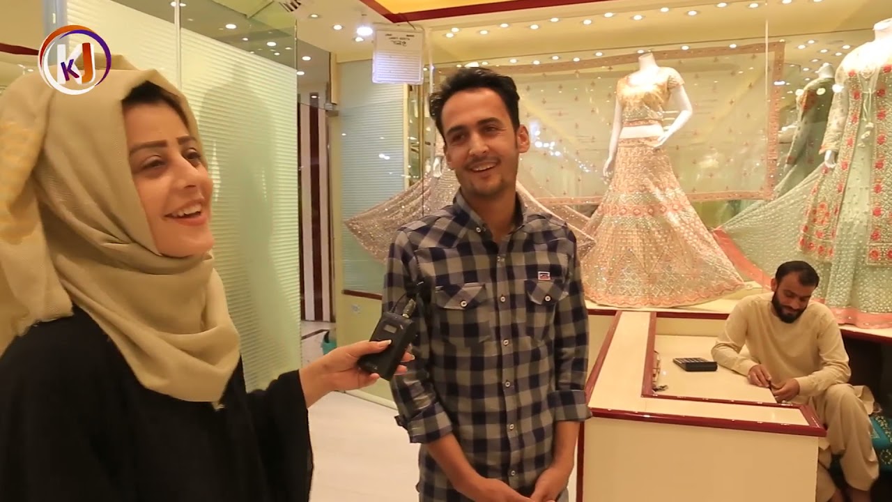 معرفی شراره هاي هندي در بازار ليسه مرديم كابل