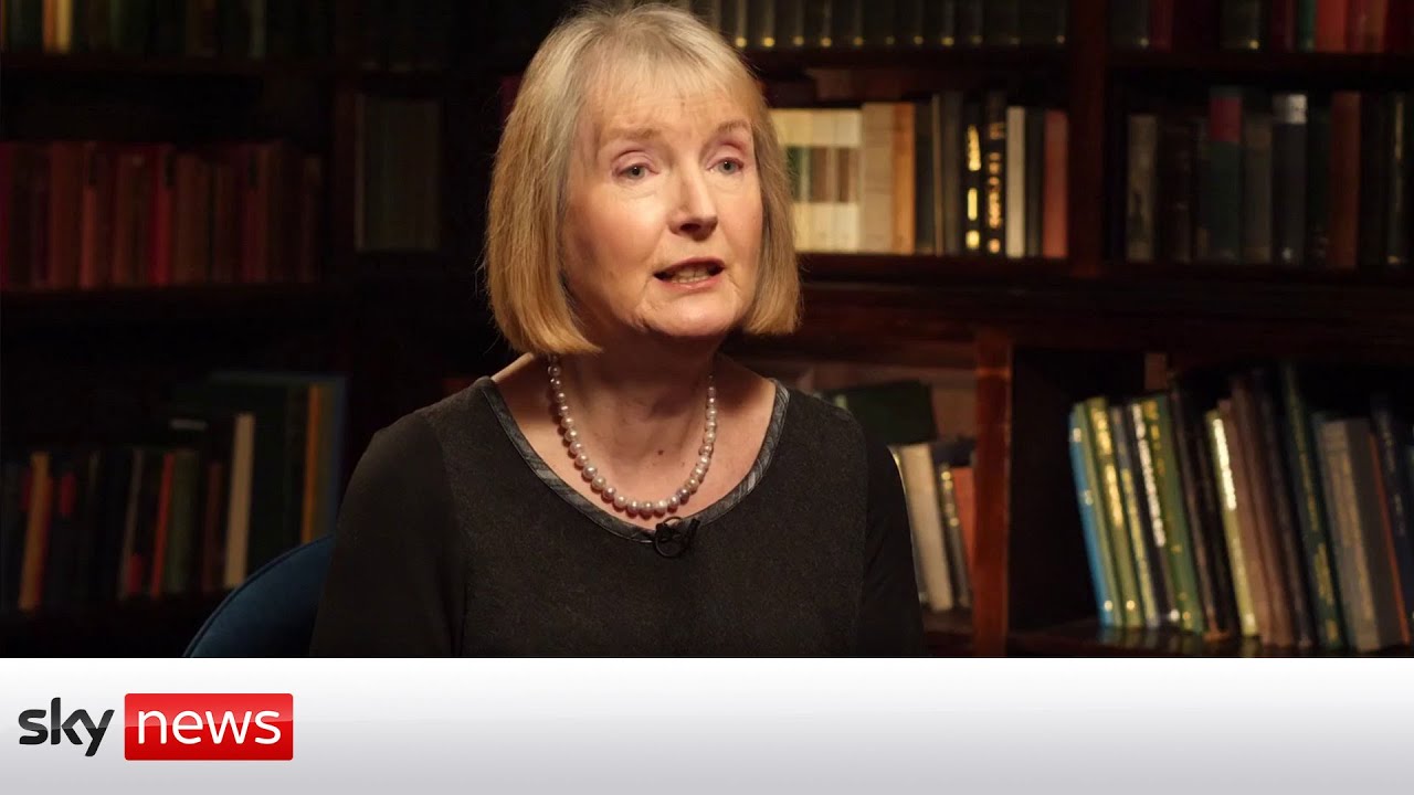 Harriet Harman reflects on standing her ground as a female MP