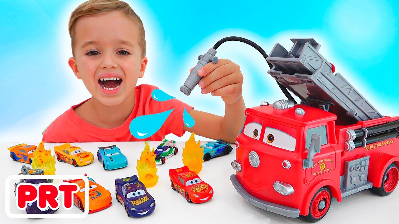 Vlad e Niki brincam com carros da Disney e celebram o Dia do Rel&acirc;mpago McQueen