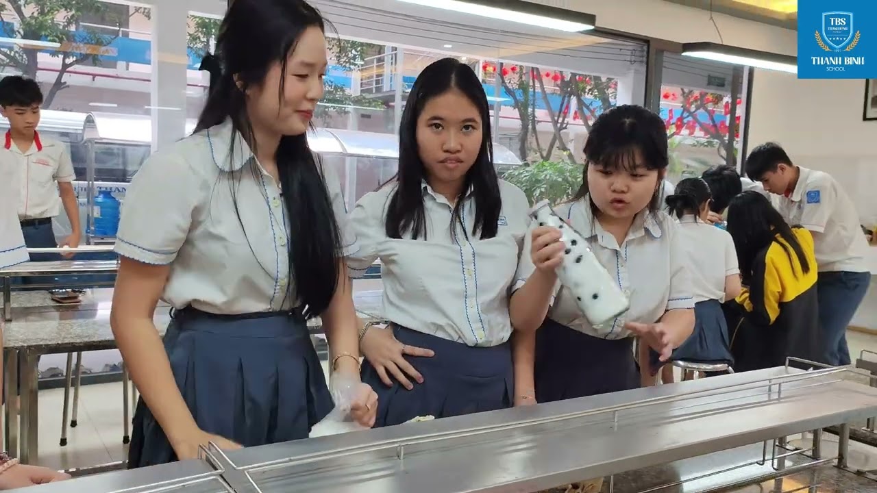 LÀM ĐỒ UỐNG LÊN MEN TỪ TRÁI CÂY – TRẢI NGHIỆM HỌC TẬP THỰC TẾ