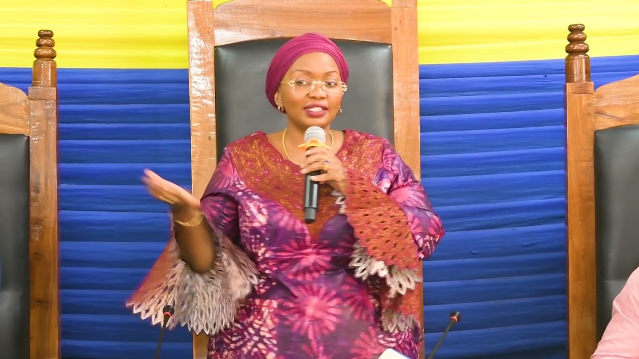 UWAJIBIKAJI KWANZA KUIREJESHA SHINYANGA KATIKA TABASAMU.