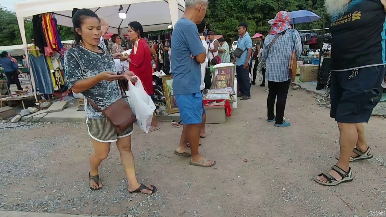 Second hand market, pattaya, thepprasit  rd.