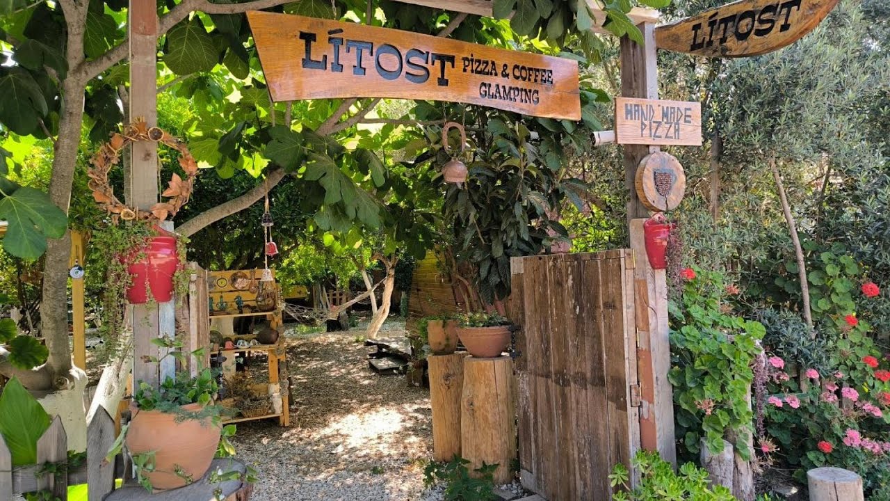 Litost Cafe | Kemer, Turkey | Hotel Review ⭐