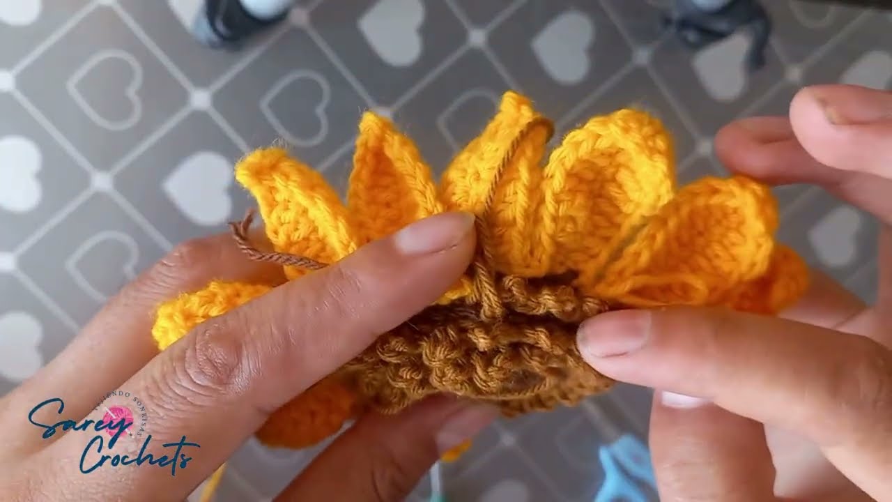 Como realizar un hermoso Girasol. Parte 2