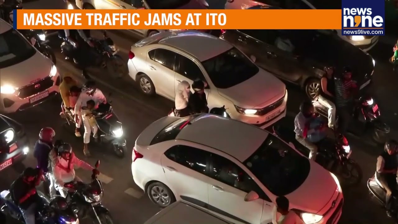 Delhi Faces Massive Traffic Jam Ahead of Diwali 2025 | News9