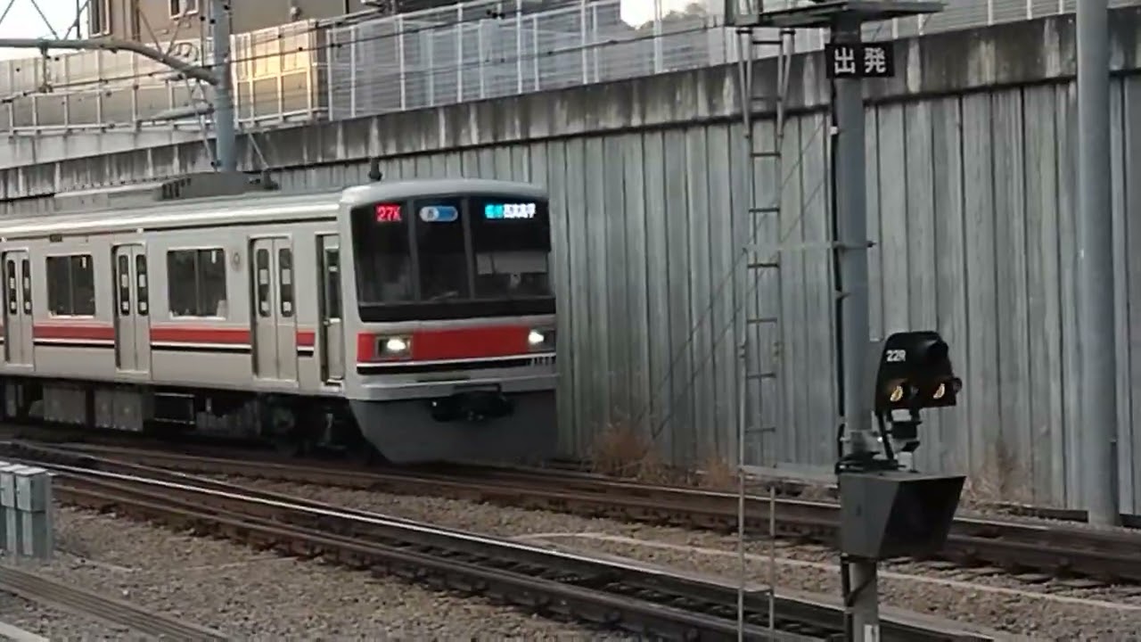 東急目黒線3000系3105編成各停西高島平行　西谷駅